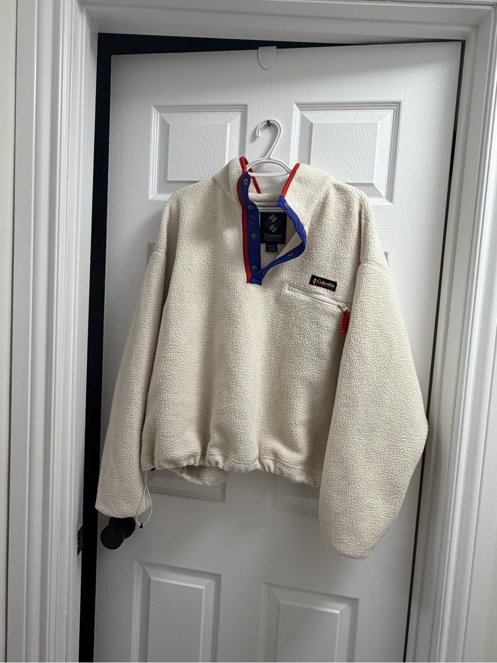 Columbia Cream Sherpa Pullover with Blue & Red Trim
